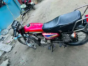 হোন্ডা সিজি১১০ ২০০৬ লাল