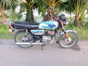 Yamaha 2005 White