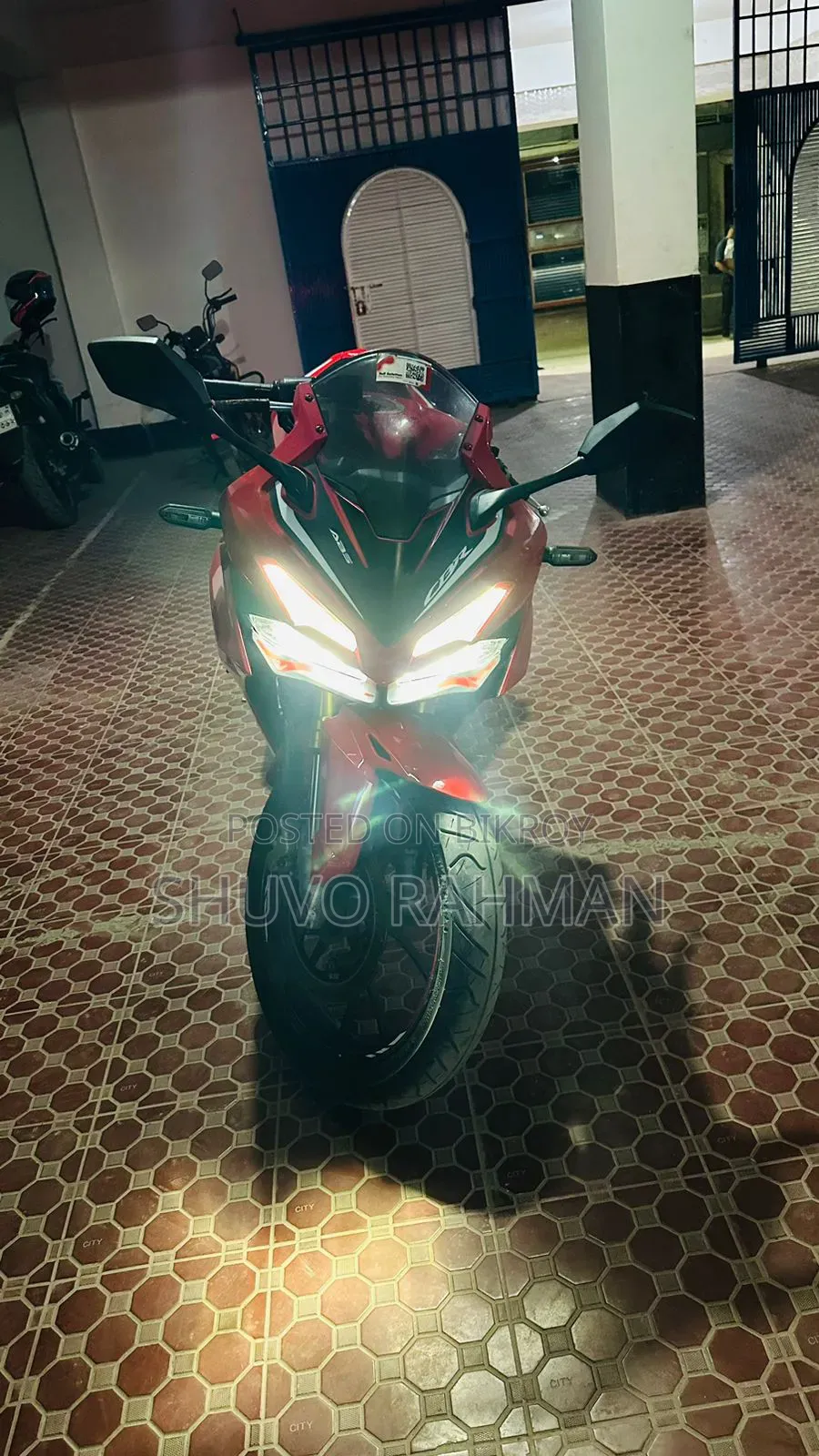 Honda CBR 2021 Red