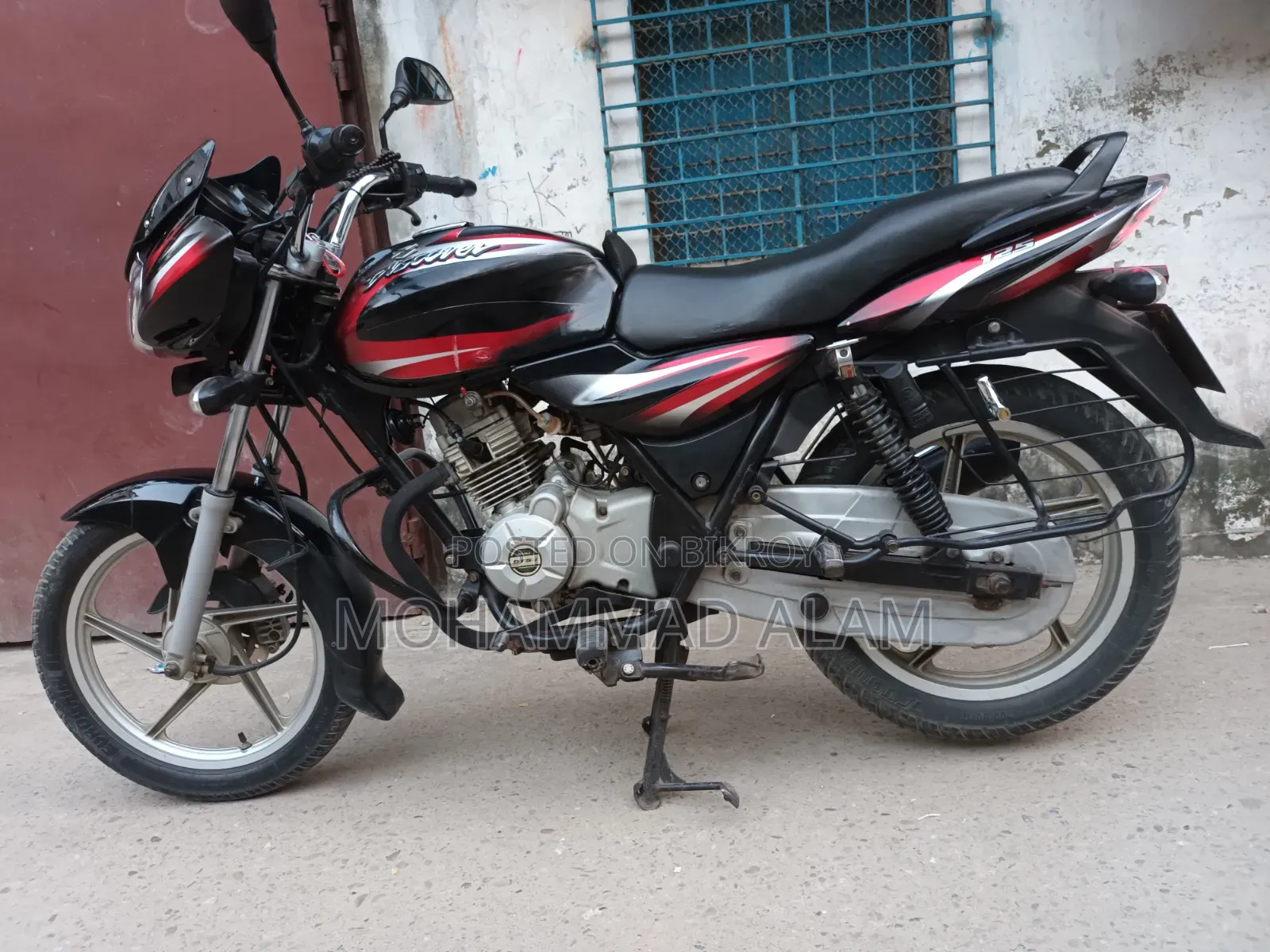 Bajaj Discover 125 2016 Red