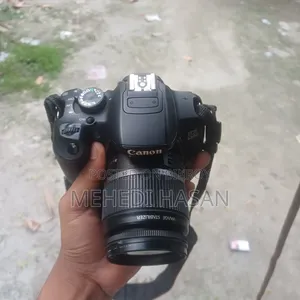 Canon 650d DSLR Camera