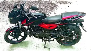Bajaj Pulsar 150 2019 Red