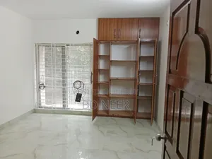 গুলশানে ৩ বেডরুমের অ্যাপার্টমেন্ট ভাড়া