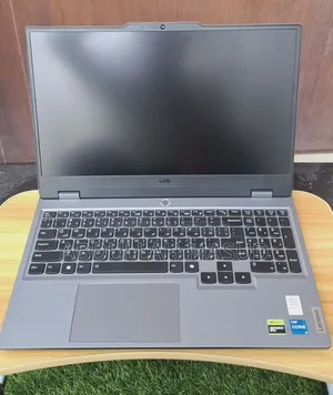 Laptop Lenovo LOQ 15AHP10 24GB Intel Core I5 SSD 1T