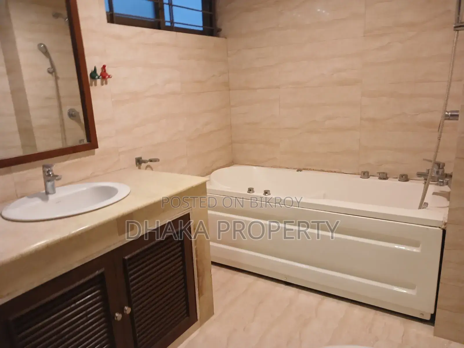 4 Bedroom Apartment in Suvastu, Baridhara for Rent