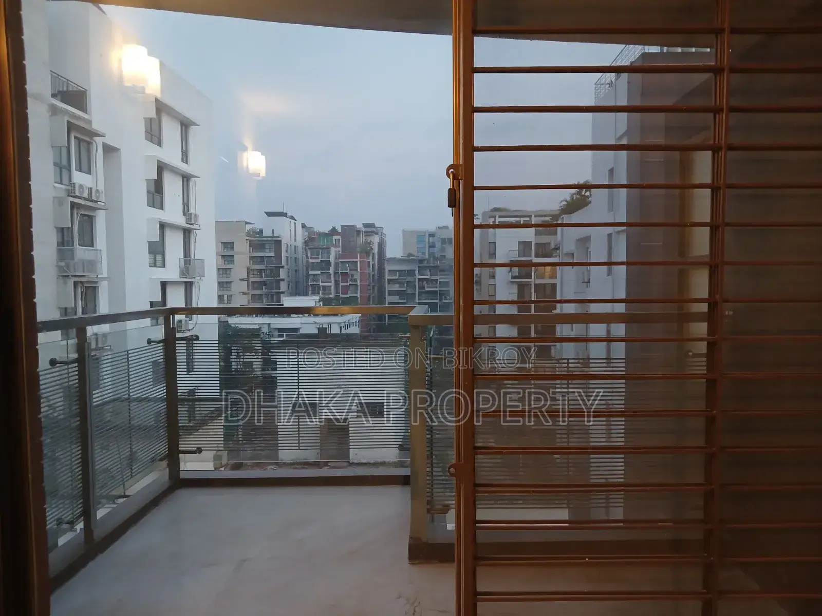 4 Bedroom Apartment in Suvastu, Baridhara for Rent