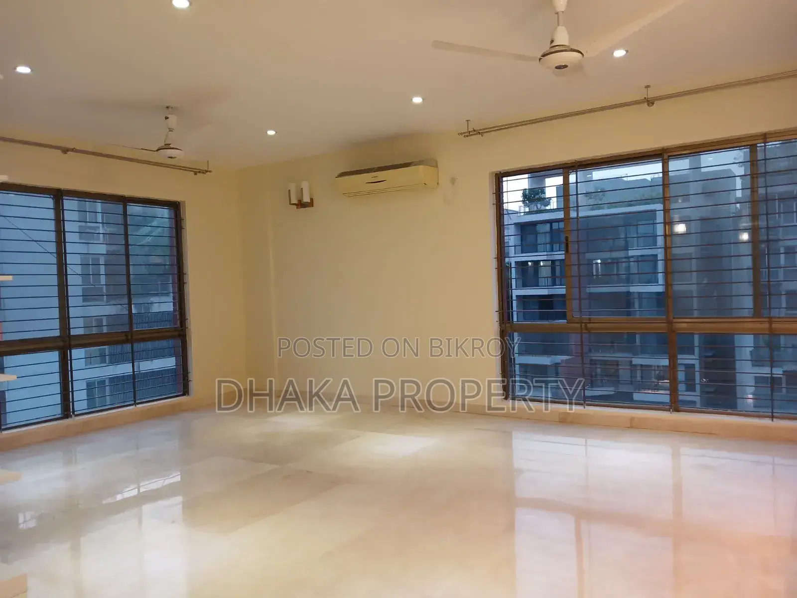 4 Bedroom Apartment in Suvastu, Baridhara for Rent