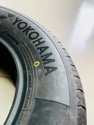 Yokohoma টায়ার ১৮৫/৭০/আর১৪ প্রায় নতুন ১০০ কিমি-এর কম চলেছে