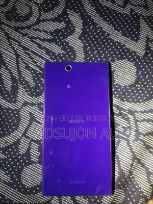 Sony 4 GB Blue