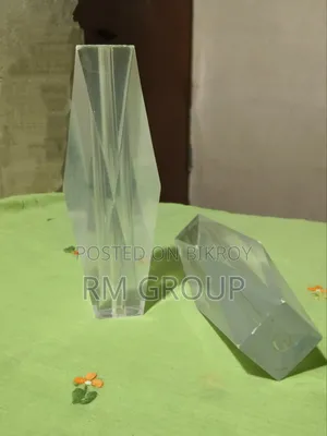 রুম শো-পিস