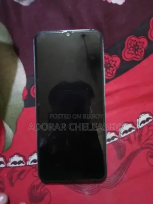 Vivo Y21 64 GB Blue