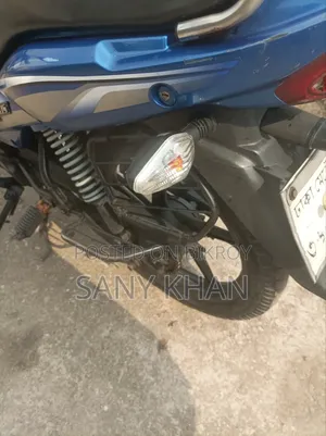 TVS Metro Plus 2018 Blue