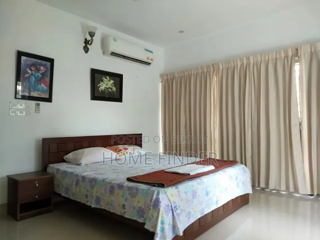 Furnished 3bdrm Apartment in Gulshan for Rent