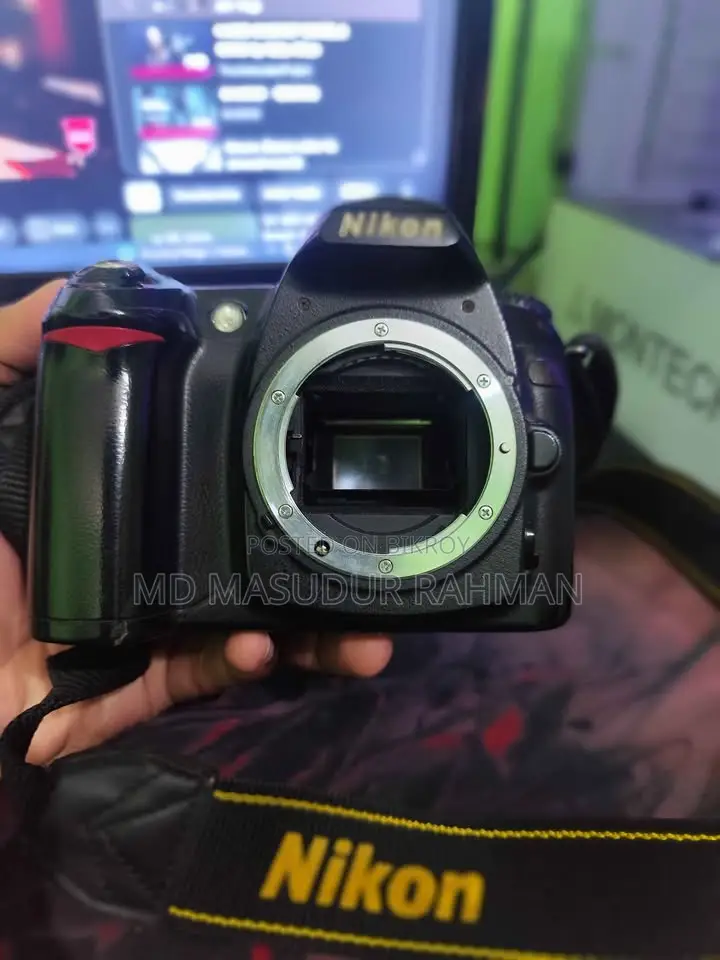 Nikon D50 __