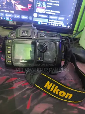 Nikon D50 __
