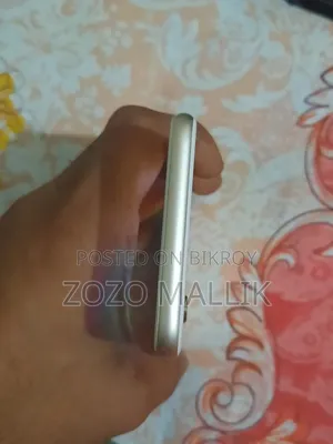 Apple iPhone 6s 64 GB Rose Gold