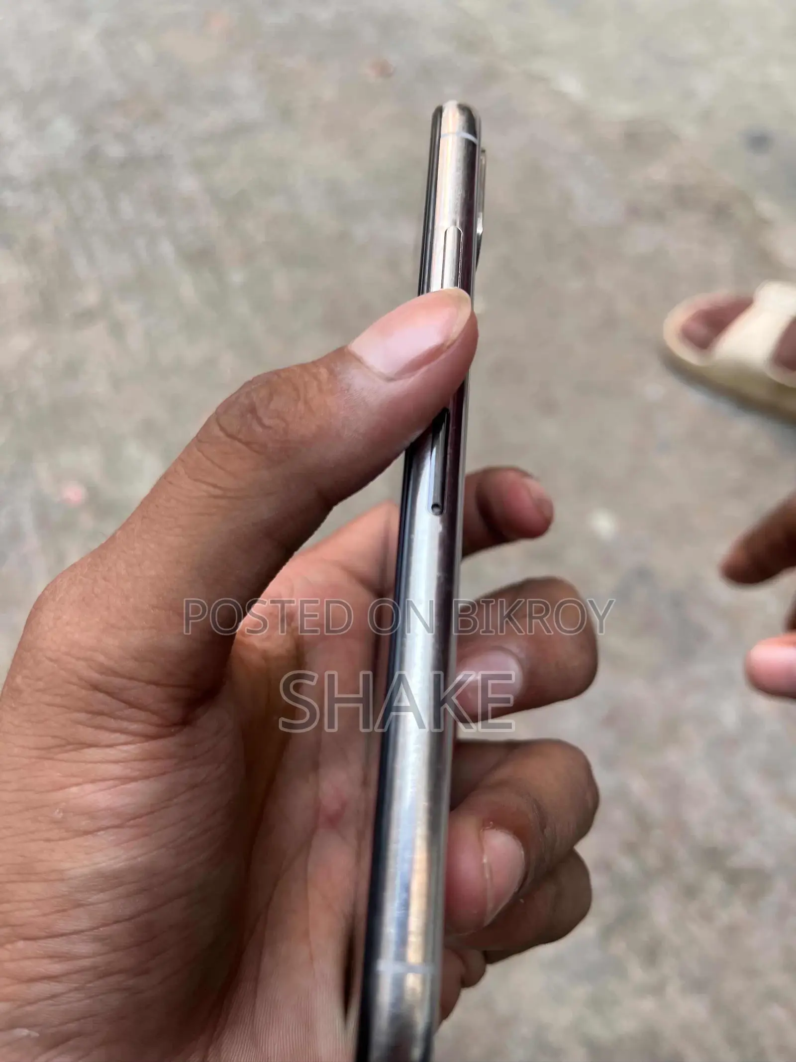 Apple iPhone X 64 GB White