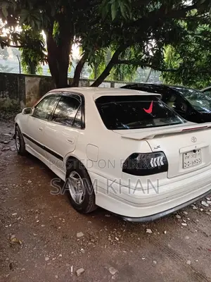 Toyota Corolla Automatic 1997 Pearl