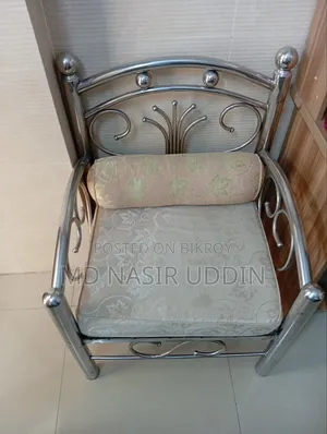 ভালো কন্ডিশনের ব্যবহৃত স্টিলের সোফা সেট