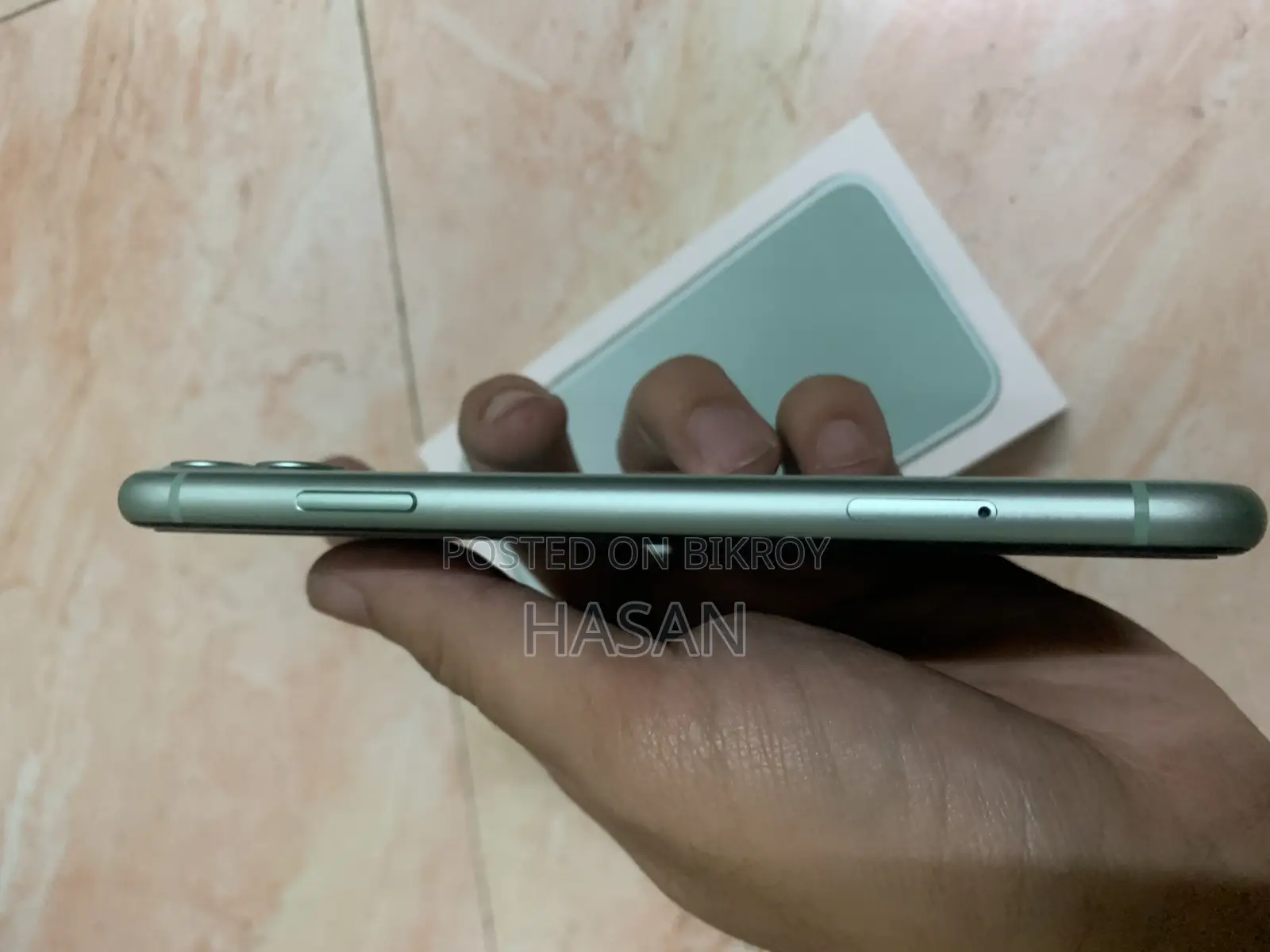 Apple iPhone 11 64 GB