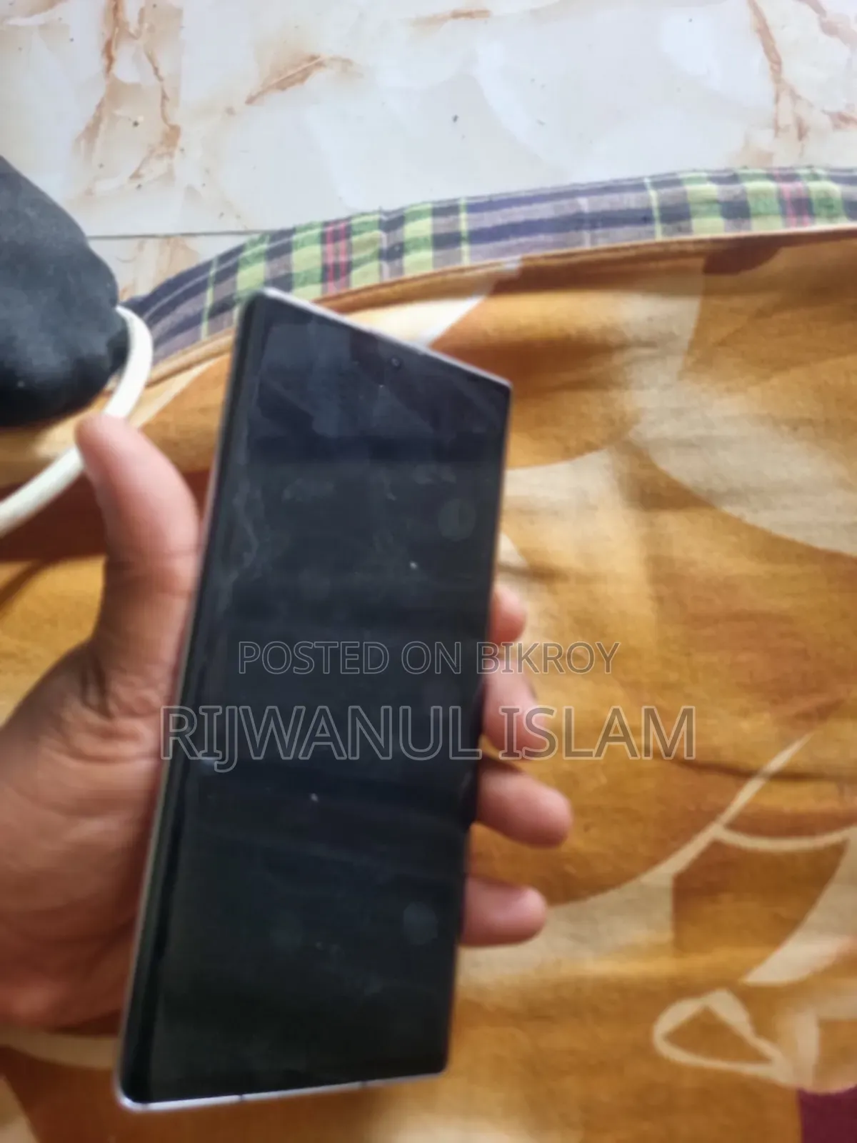 Sharp Aquos R6 128 GB Black