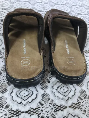 Hush Puppies 42 Size