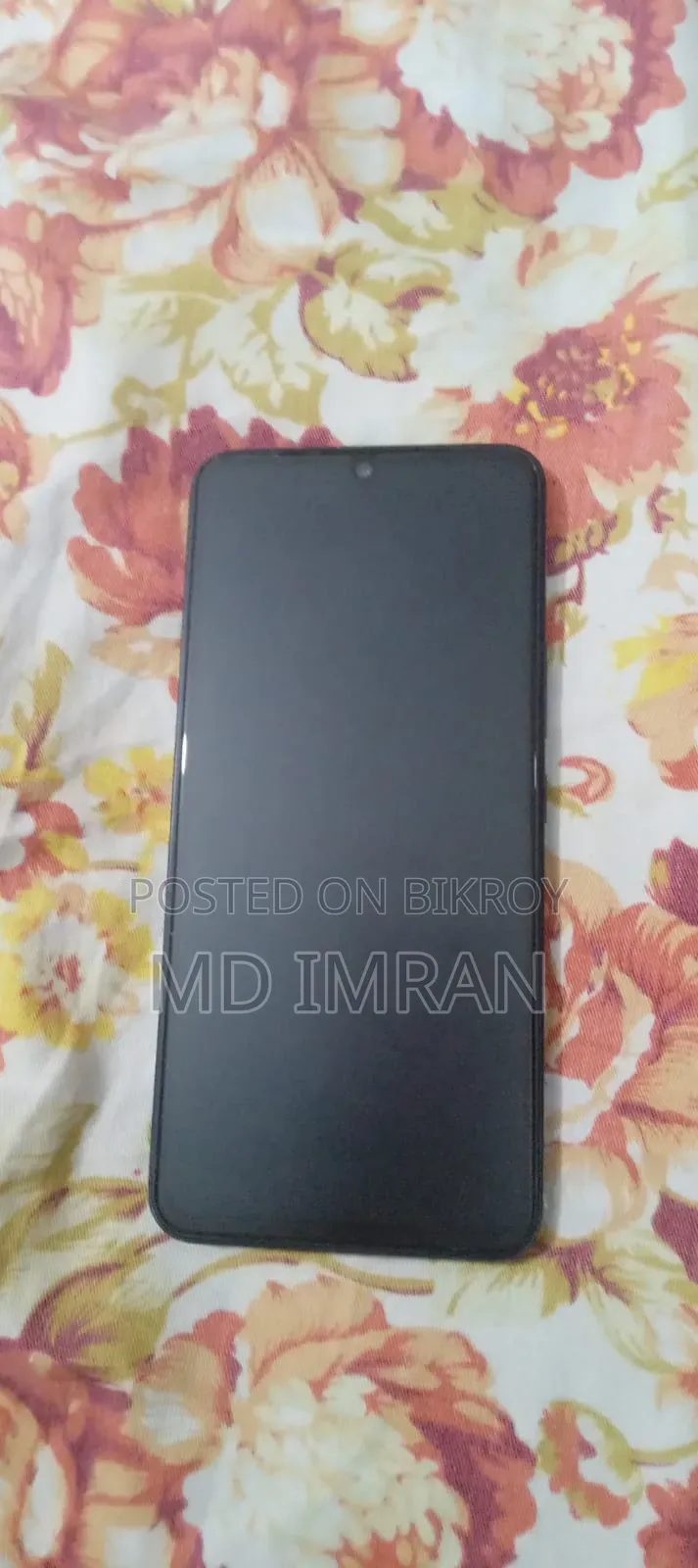 Vivo V25e 128 GB Gray
