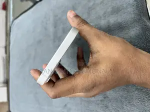 Apple iPhone 13 128 GB White