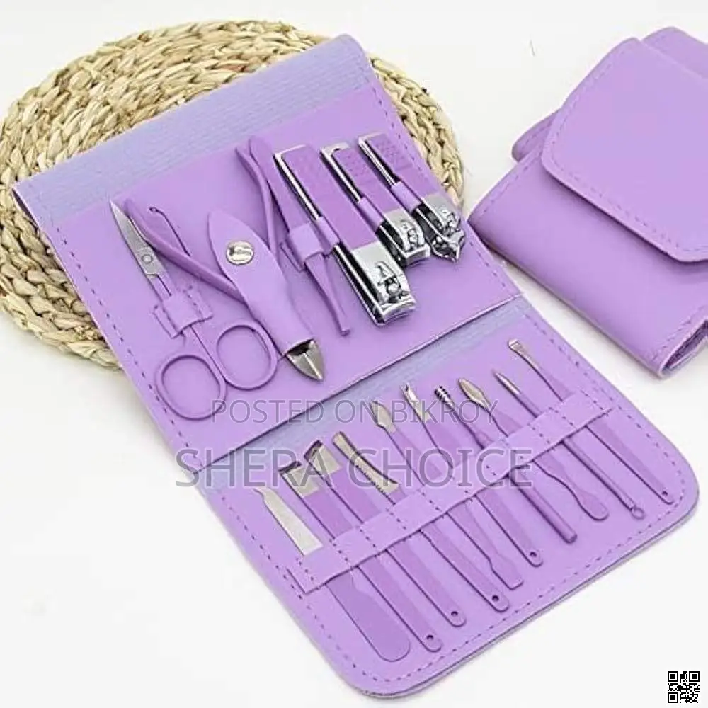16 PCS Professional Manicure Pedicure Grooming Kit