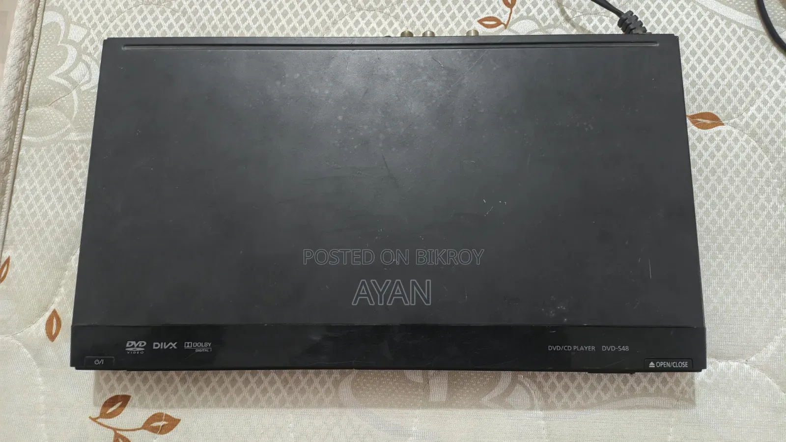 Panasonic DVD-S485 USB DivX 5.1-Ch DVD Disc Player