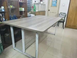 অফিস টেবিল/ বড় টেবিল