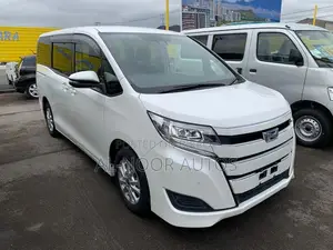 Toyota Noah 2021 Pearl