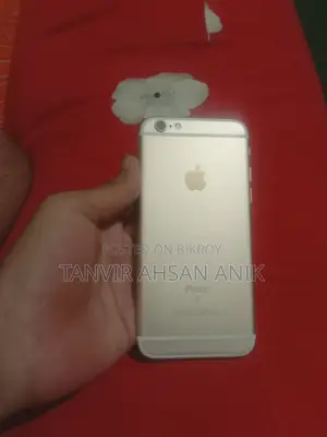 Apple iPhone 6s 64 GB Gold