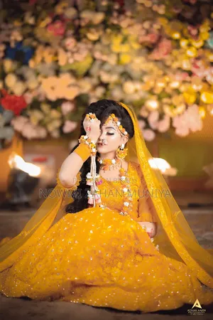 হলুদ ব্রাইডাল লেহেঙ্গা