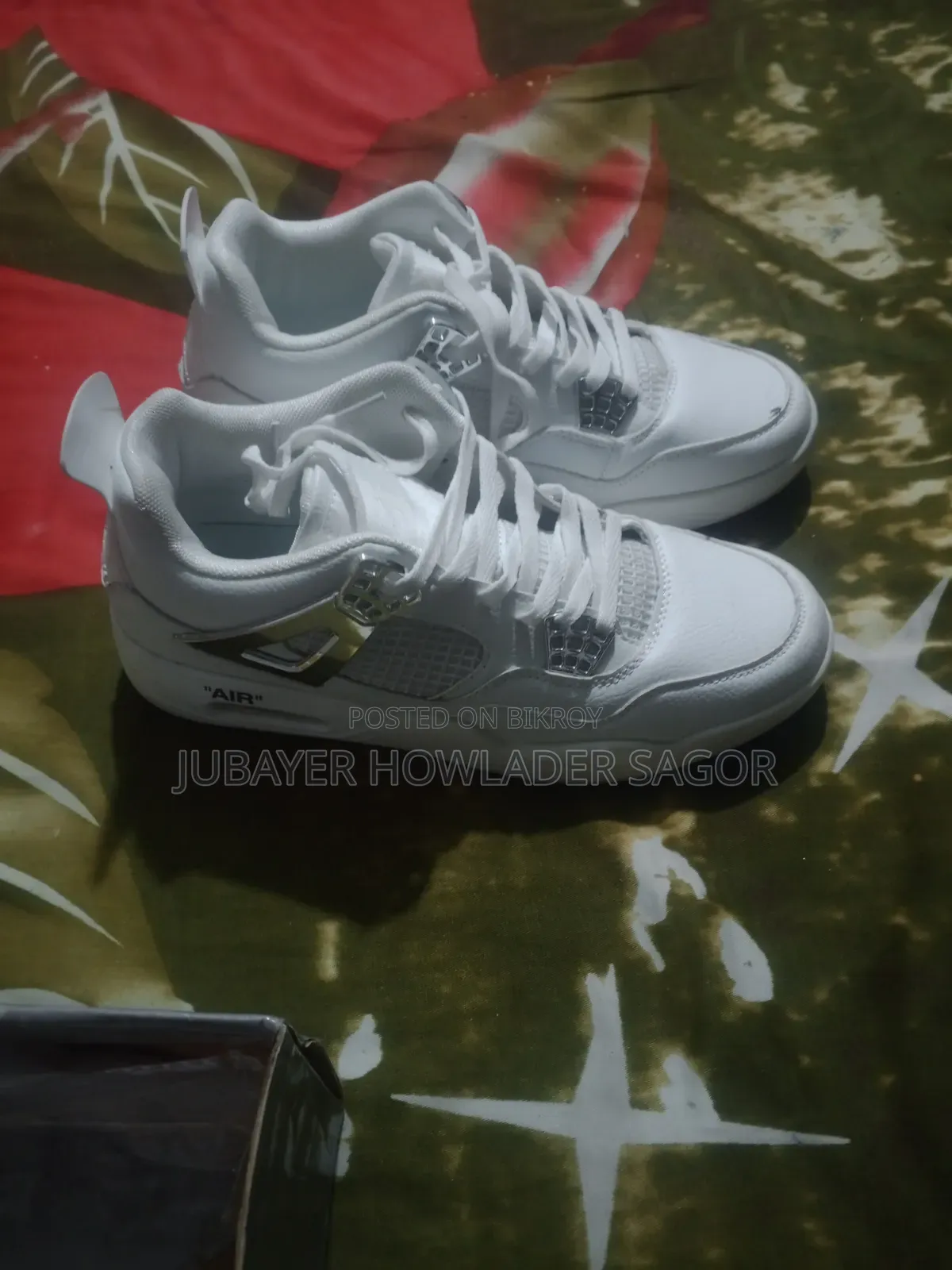 বাংলাদেশে Air Jordan 4 এর সেরা দাম - অনলাইনে কিনুন | Bikroy