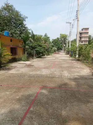 Land size 2.55 Katha. Half a minute from Cantonment Main Gate.