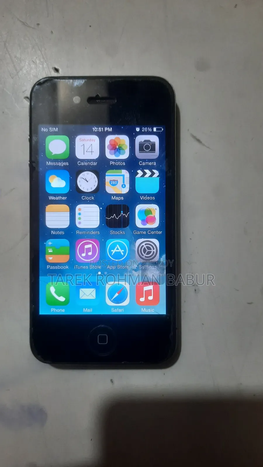 New Apple iPhone 4s 16 GB Black