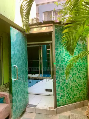 Furnished 7bdrm Apartment in Prantik Palace, Basundhara for Sale