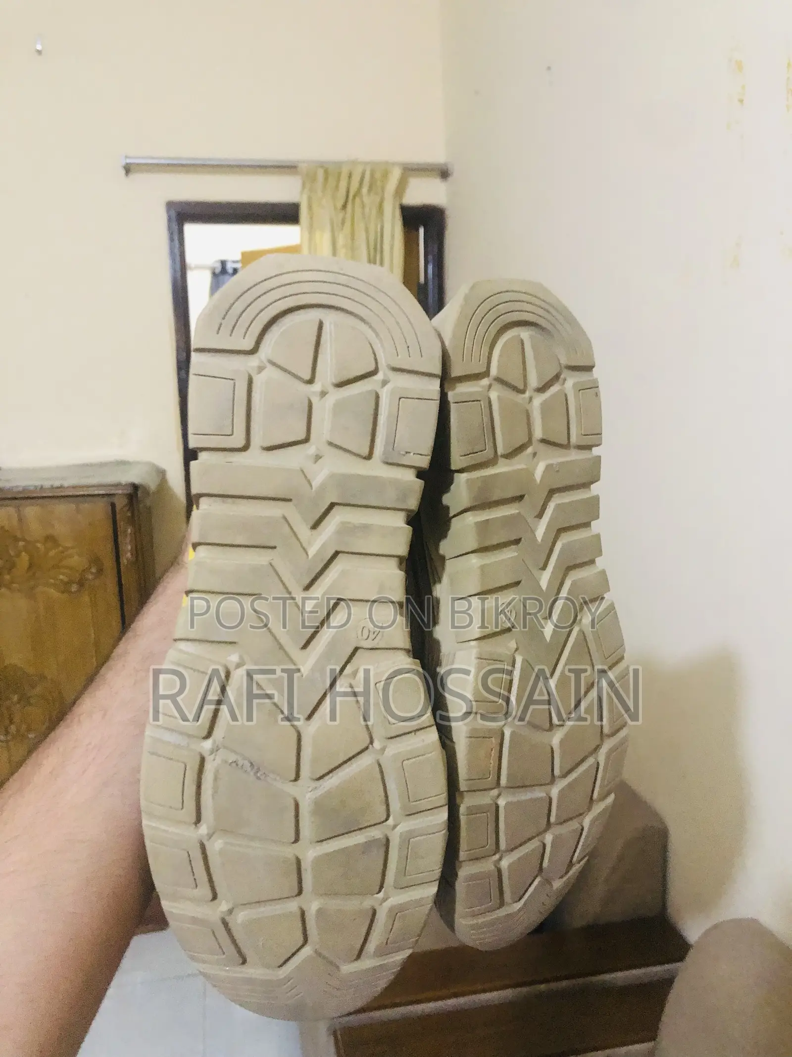 Premium Quality Shoes Size 40