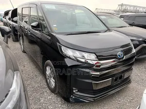 Toyota Noah 2022 Black