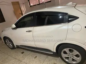 Honda Vezel 1.5 2WD 2014 White