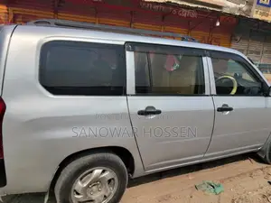 Toyota Probox 2004 Silver