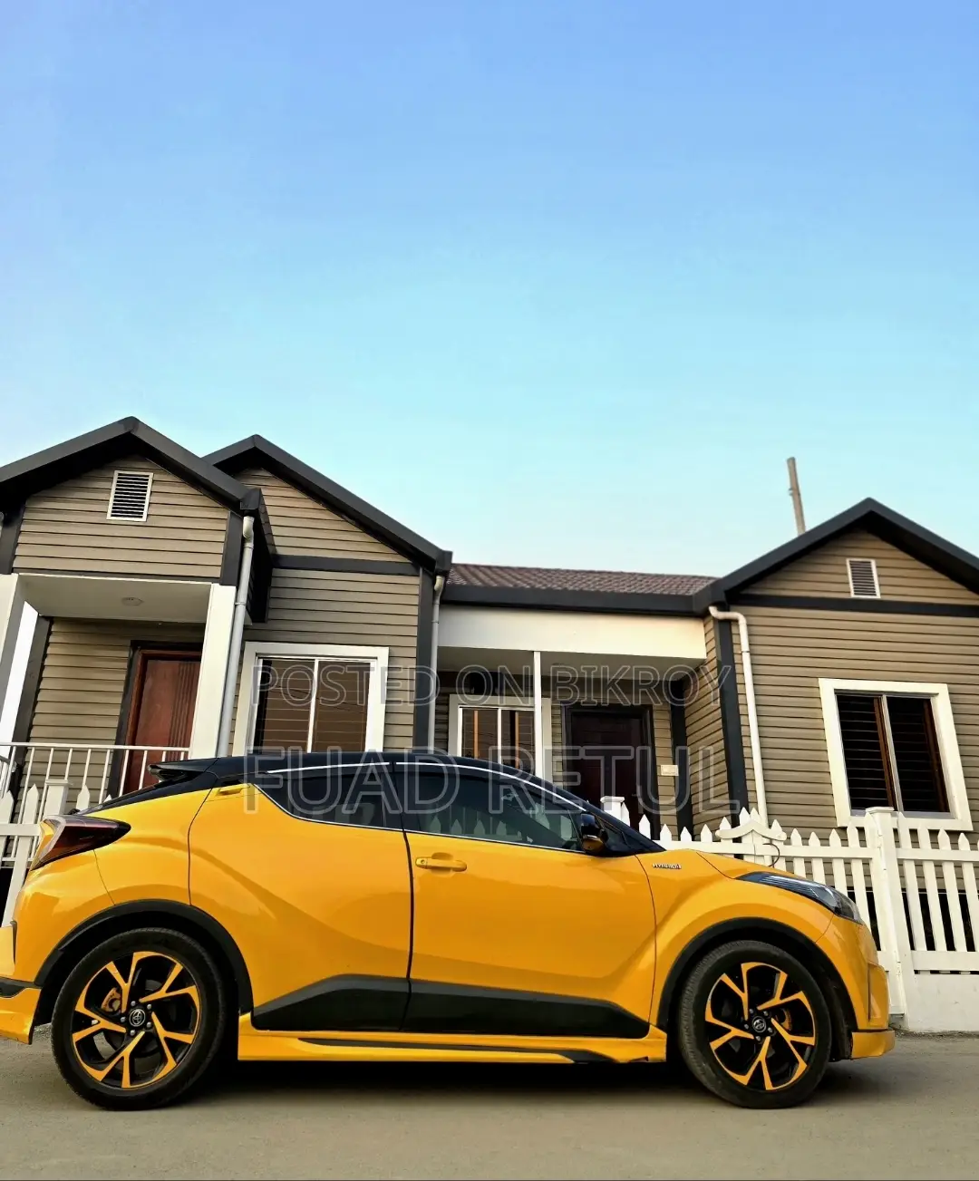 Toyota C-Hr 2017 Yellow