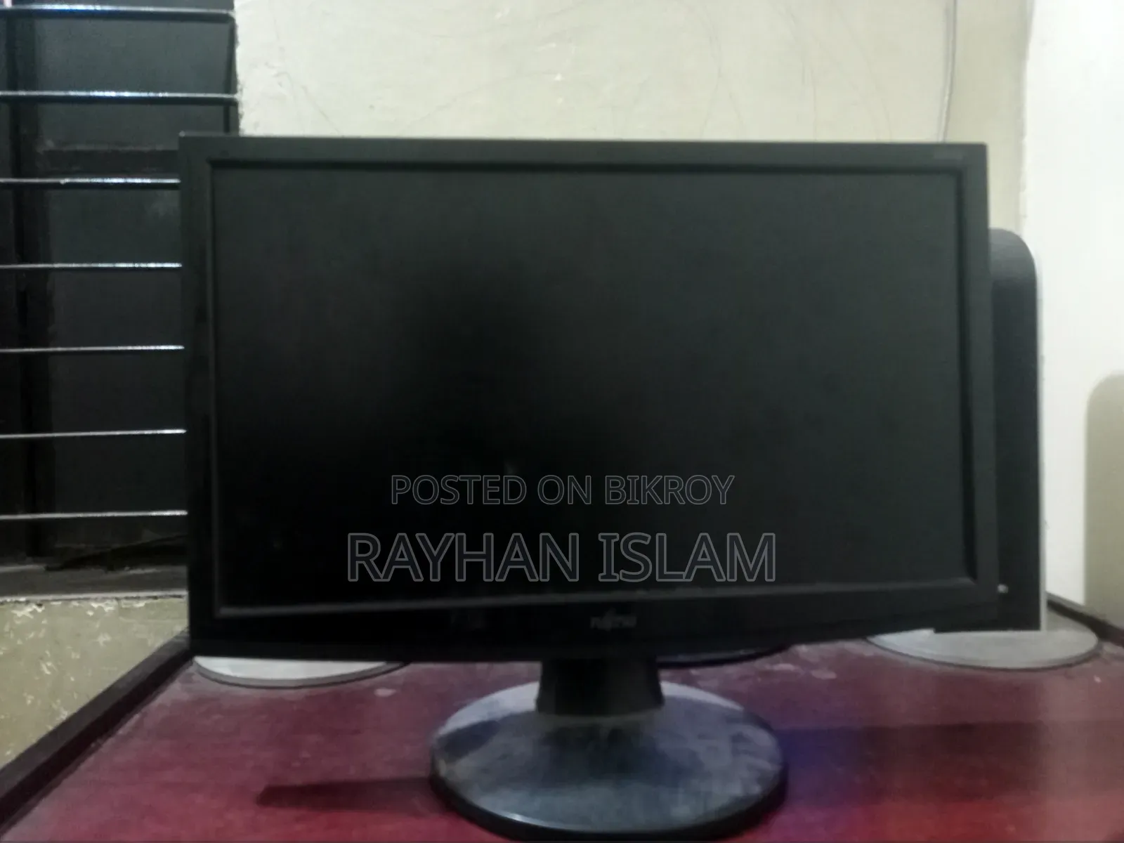 LCD Widescreen Monitor