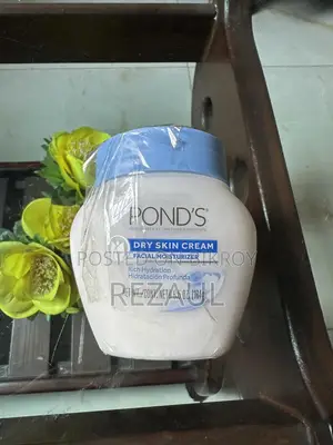 Pond’s Dry Skin Cream (USA Original)