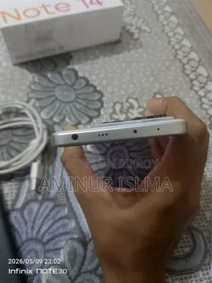 নতুন Xiaomi Redmi Note 14 5G ২৫৬ জিবি হোয়াইট