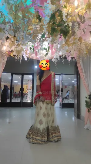 ইন্ডিয়ান লেহেঙ্গা