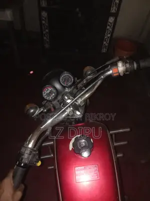 Honda CB 2018 Red