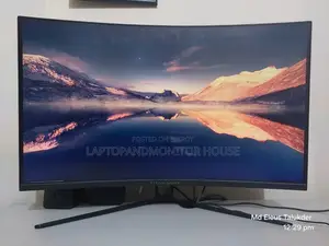 Titan Army 32" Gaming Curve Monitor