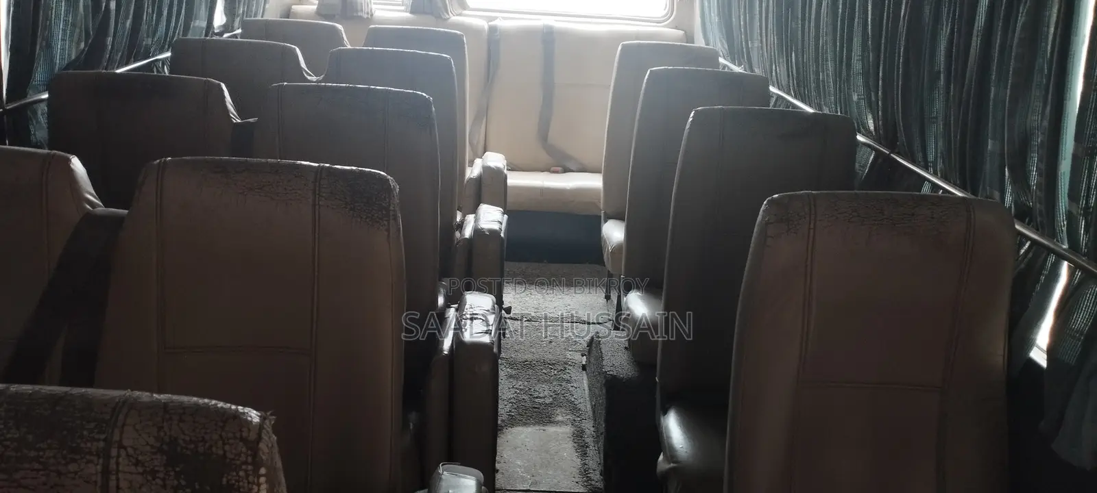 নিসান সিভিলিয়ান ২০১২ সিলভার